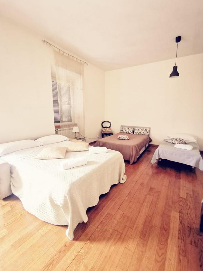 Cinema House Bed & Breakfast โรม ภายนอก รูปภาพ
