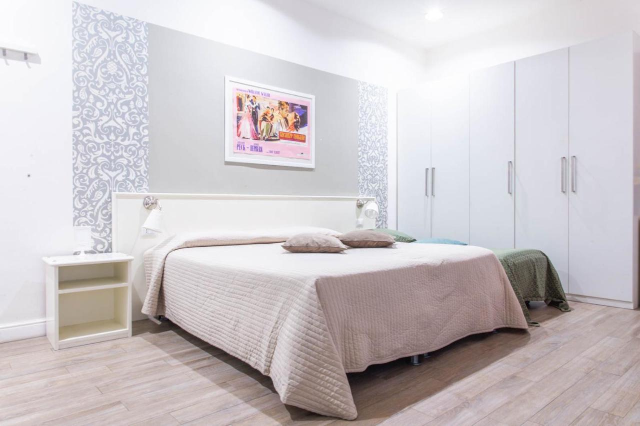 Cinema House Bed & Breakfast โรม ภายนอก รูปภาพ