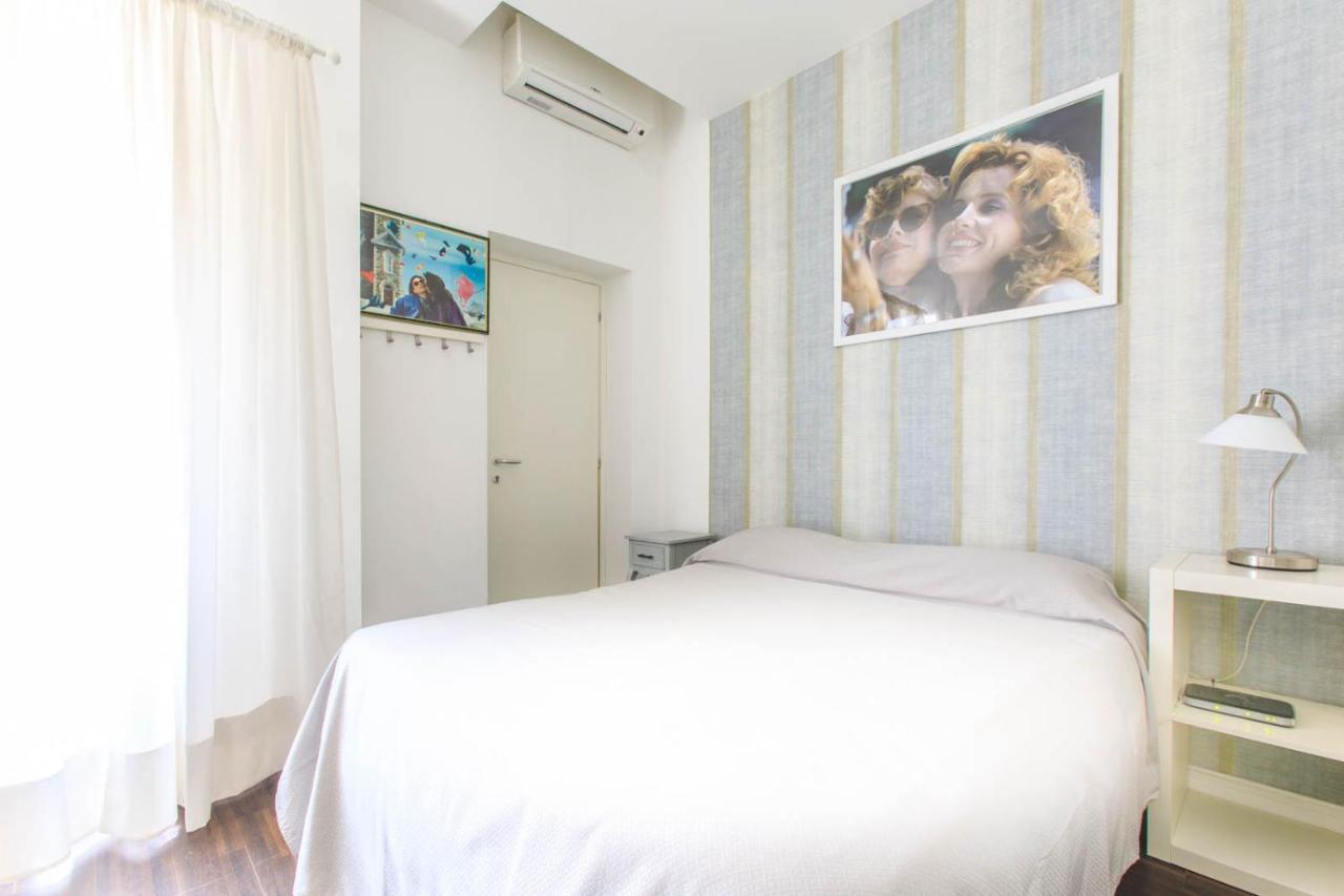 Cinema House Bed & Breakfast โรม ภายนอก รูปภาพ
