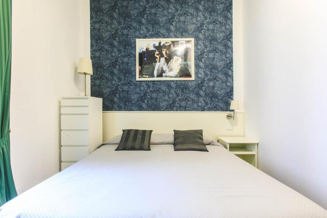 Cinema House Bed & Breakfast โรม ภายนอก รูปภาพ